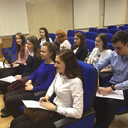 Кафедра КБ-10 «Экономическая безопасность» провела для студентов круглый стол на тему «Теневые процессы в российской экономике: понятие, механизм противодействия»