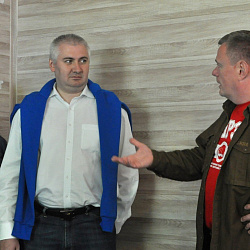 «Страна рифов» встретила ректора университета Станислава Алексеевича Куджа в лагере экспедиции