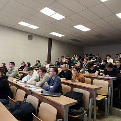 В Институте радиоэлектроники и информатики состоялась встреча студентов с представителями Научно-производственной организации «Орион»