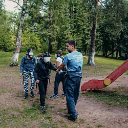 Инструкторы ВСКС провели для детей мастер-классы по спасательному делу