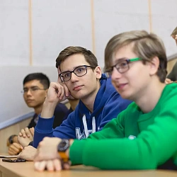 В университете состоялась открытая лекция израильского предпринимателя Игоря Пээра