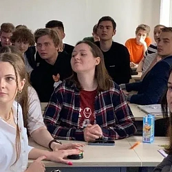 В Институте кибербезопасности и цифровых технологий состоялся правовой брейн-ринг