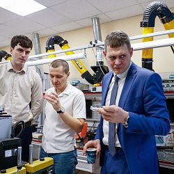 Развитие отрасли печатных плат: итоги стратегического совещания в РТУ МИРЭА