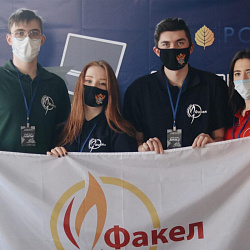 Руководящий состав программы адаптации студентов первого курса «Факел» принял участие в проекте «Студенческие наставники МСК»