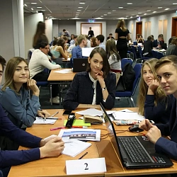 Команда Колледжа при университете заняла второе место в конкурсе инновационных идей «Менеджмент риска»