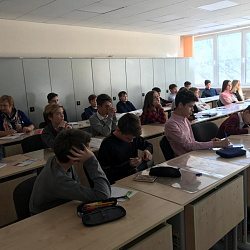 В университете прошли мастер-классы для учащихся общеобразовательных школ