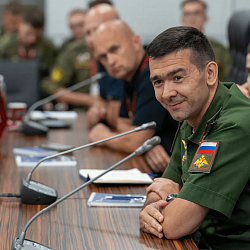 В военно-учебном центре РТУ МИРЭА прошёл круглый стол в рамках форума «Армия — 2022» 