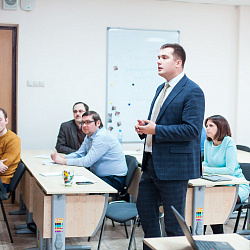 Началась защита проектов, разработанных учащимися совместных инженерных классов