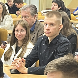 Студенты РТУ МИРЭА приняли участие в работе V Московского академического экономического форума