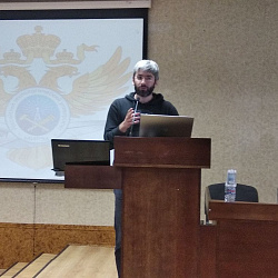 В ИЭП прошла конференция «Профессиональная коммуникация: от термина к дискурсу»