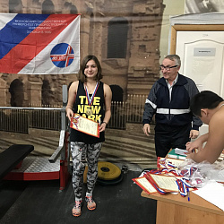 Спорткомплекс на улице Стромынке, 20 принял соревнования по силовым видам спорта