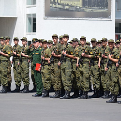Студенты военного учебного центра РТУ МИРЭА приняли военную присягу