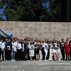 В Колледже программирования и кибербезопасности прошло торжественное вручение дипломов выпускникам 2022 года