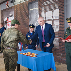 Состоялось торжественное вручение погон выпускникам военной кафедры РТУ МИРЭА
