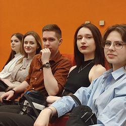 Студенты Института перспективных технологий и индустриального программирования представили РТУ МИРЭА на XVI Международном биотехнологическом форуме «РосБиоТех»