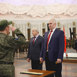 Выпускникам РТУ МИРЭА вручены погоны лейтенантов
