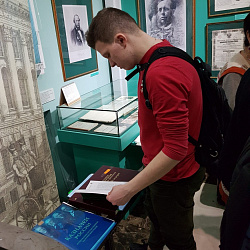 Студенты Института экономики и права посетили музей Министерства финансов РФ