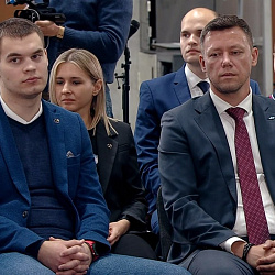Студент Института кибербезопасности и цифровых технологий РТУ МИРЭА в составе группы молодых специалистов принял участие во встрече с Президентом Российской Федерации