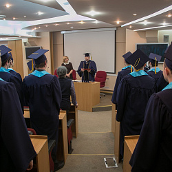 Прошло торжественное вручение дипломов выпускникам Института РТС