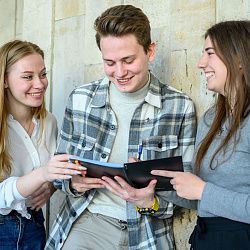 Экскурсия для студентов ИРИ РТУ МИРЭА в «Т2»