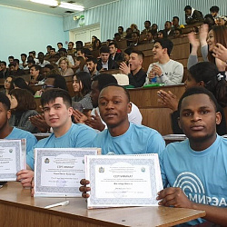 Студенты Института международного образования победили на олимпиаде по русскому языку