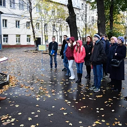 Профориентационная работа университета в сентябре и октябре: тематические экскурсии для абитуриентов, выставки и мероприятия для школьников