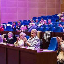 Представители Студсоюза поздравили ветеранов