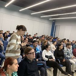 Деловая игра «Шаг в бизнес»: студенты ИТУ РТУ МИРЭА испытали силы в предпринимательстве