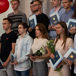 В Колледже прошло торжественное вручение дипломов выпускникам