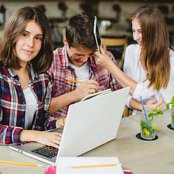 Почти 80% опрошенных работодателей оказались довольны работой зумеров