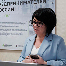 В колледже РТУ МИРЭА открылась выставка «Наследие выдающихся предпринимателей России» 