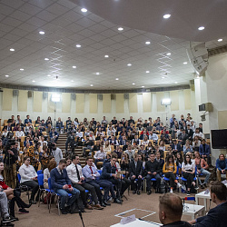 Преподаватели и студенты РТУ МИРЭА приняли участие в заседании круглого стола в Государственной Думе РФ
