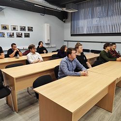 Студенты ИПТИП РТУ МИРЭА укрепляют связь с промышленностью в ходе традиционной встречи на АО «Плутон»