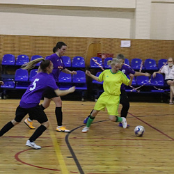 Женская сборная по футболу РТУ МИРЭА одержала первую победу в сезоне