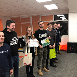 Команда Института информационных технологий победила в хакатоне Mixed Reality Imagine Hack