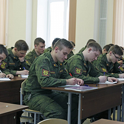 Первокурсник РТУ МИРЭА рассказал о военном учебном центре вуза