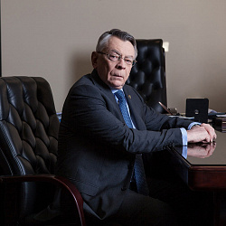 РТУ МИРЭА отмечает 80-летие академика Александра Сигова