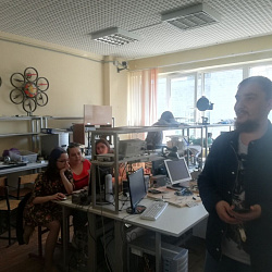 Профориентационные мероприятия РТУ МИРЭА прошли в мае на базе школ и на площадке вуза