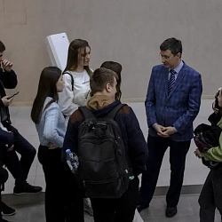Состоялась встреча генерального директора НИИ эластомерных материалов и изделий со студентами ИТХТ имени М.В. Ломоносова в рамках цикла встреч с партнёрами «Химия успеха»