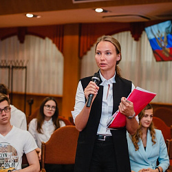 Первокурсники Института ИНТЕГУ встретились с руководством Росстата