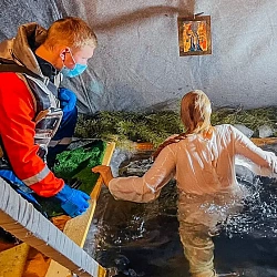 Добровольцы ВСКС обеспечивали безопасность верующих в период крещенских купаний