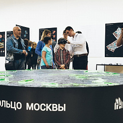 Студенты Института информационных технологий представили стенд на Московской биеннале архитектуры и Международной выставке архитектуры и дизайна АРХ Москва