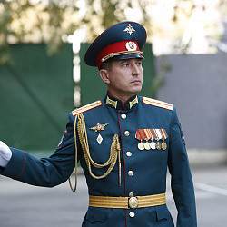 Прошло вручение погон выпускникам военной кафедры РТУ МИРЭА