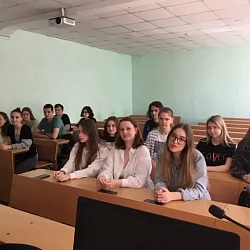 Студенты специальности «Экономическая безопасность» приняли участие в беседе об исторической роли советского народа в победе в Великой Отечественной войне 1941–1945 годов