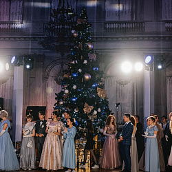 «Веков связующая нить»: в РТУ МИРЭА прошёл бал