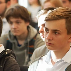 В Колледже при университете прошло торжественное мероприятия в честь Дня знания