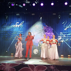 Коллектив шоу-балета «Акцент» университета принял участие в концерте, посвящённом 10-летию творчества Сергея Перевезева