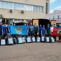 Студенты и преподаватели РТУ МИРЭА помогают бойцам